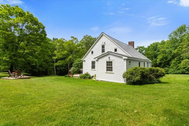 $985,000 | 636 Dexter Road, Shaftsbury, VT 05262