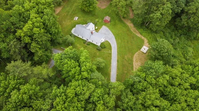 $985,000 | 636 Dexter Road, Shaftsbury, VT 05262