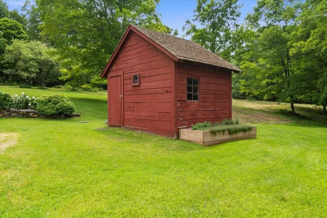 $985,000 | 636 Dexter Road, Shaftsbury, VT 05262