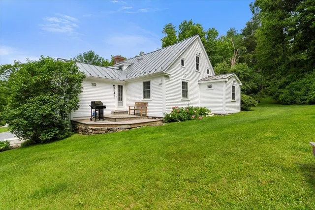 $985,000 | 636 Dexter Road, Shaftsbury, VT 05262