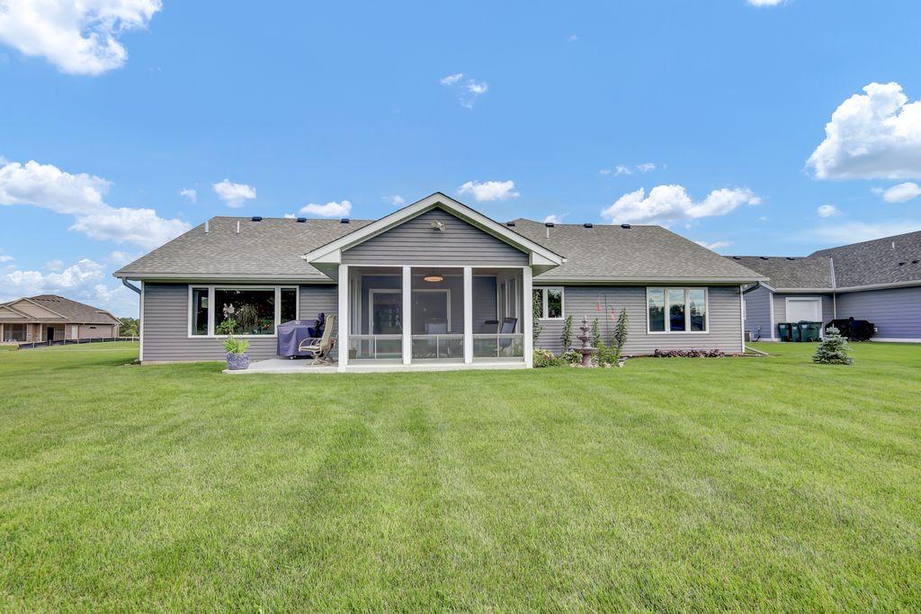 2007 River Links Drive Cold Spring, MN 56320 - Photo 2 of 14