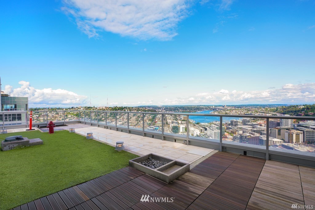 588 Bell Street, Unit 3401 Seattle, WA 98121 - Photo 21 of 32