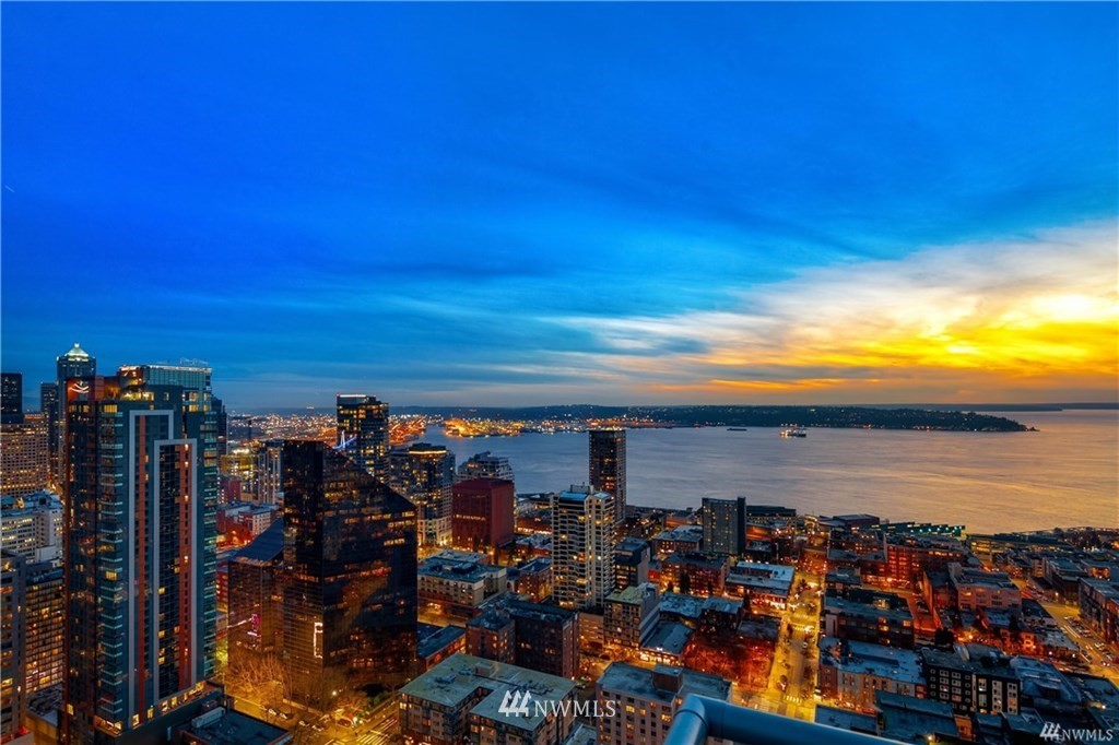588 Bell Street, Unit 3401 Seattle, WA 98121 - Photo 26 of 32