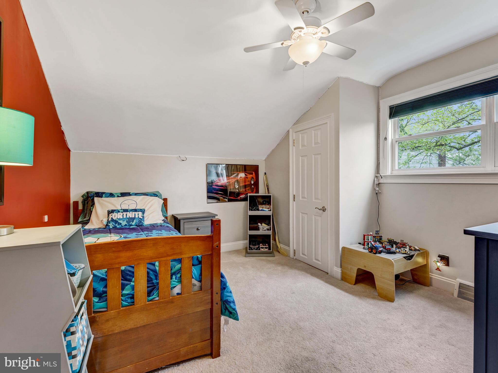 119 Holly Road Broomall, PA 19008 - Photo 26 of 37 Third Bedroom