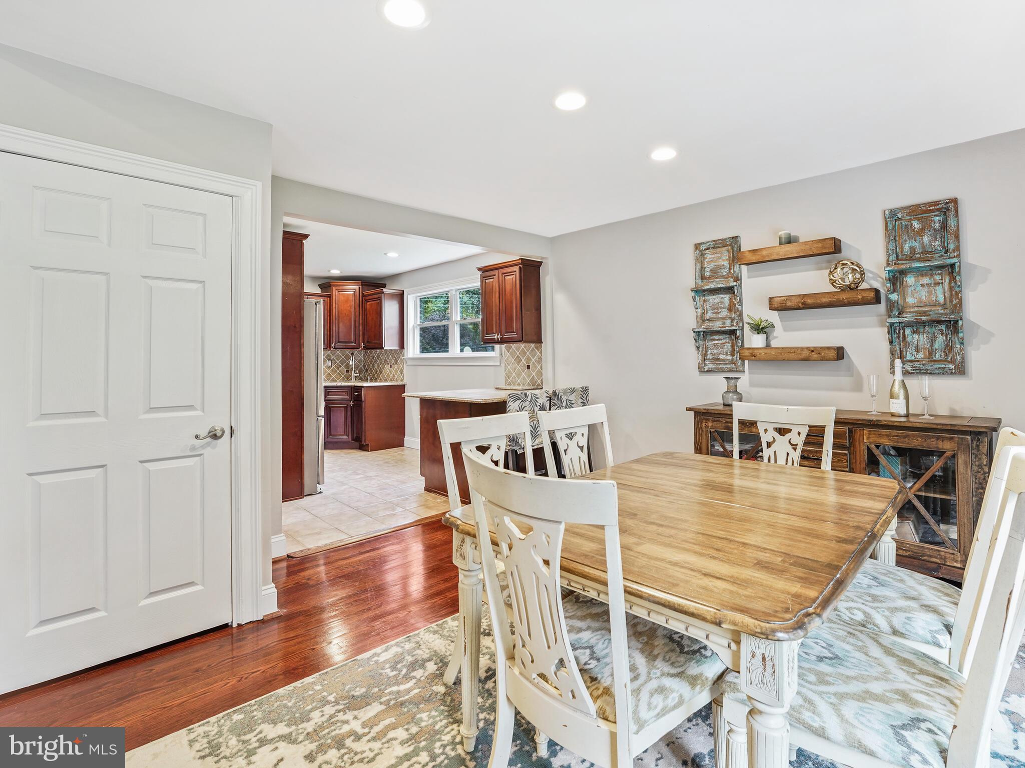 119 Holly Road Broomall, PA 19008 - Photo 9 of 37 Dining Room