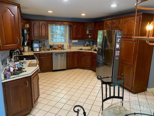 337 Ridgeway Road Wyoming, OH 45215 - Photo 6 of 82