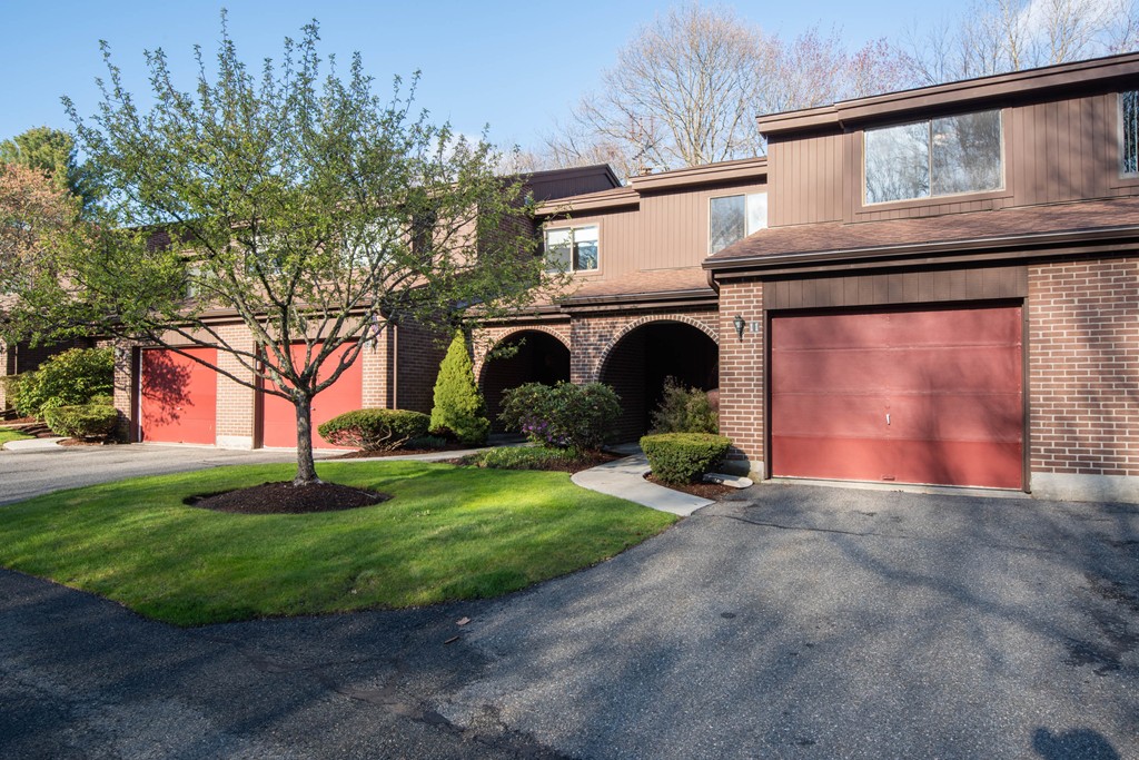 11 Country Club Road, Unit 7 Peabody, MA 01960 - Photo 42 of 42 Gallery Image 42