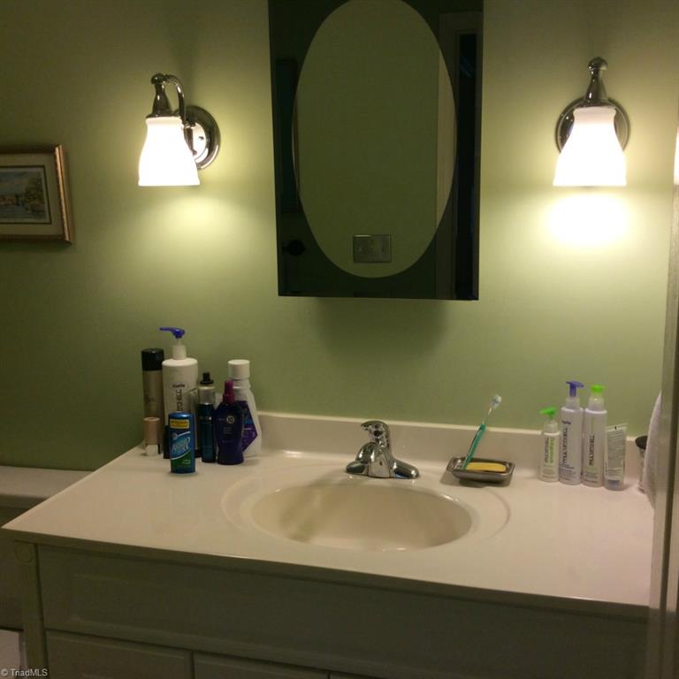 315 South Edgewood Road Eden, NC 27288 - Photo 17 of 25 Gallery Image 17