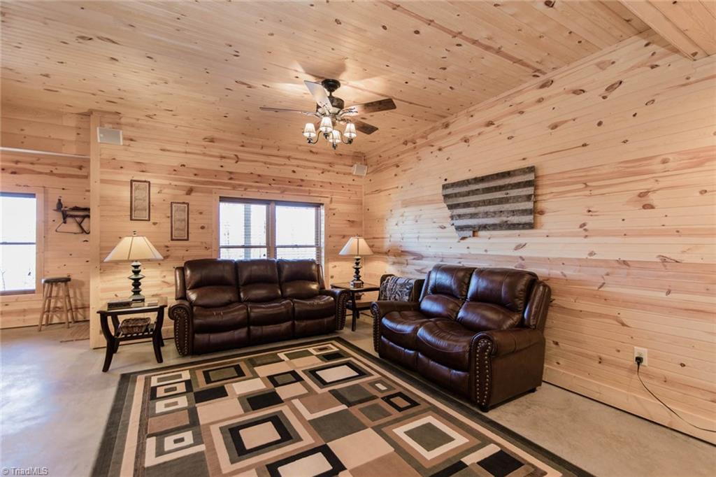 308 Warren Way Purlear, NC 28665 - Photo 26 of 29 Gallery Image 26