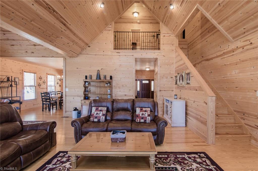 308 Warren Way Purlear, NC 28665 - Photo 10 of 29 Gallery Image 10