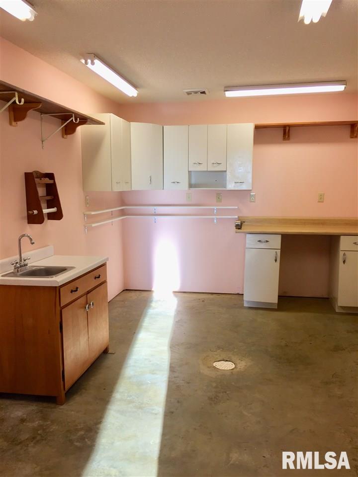 702 South Bluff Street Albany, IL 61230 - Photo 21 of 22