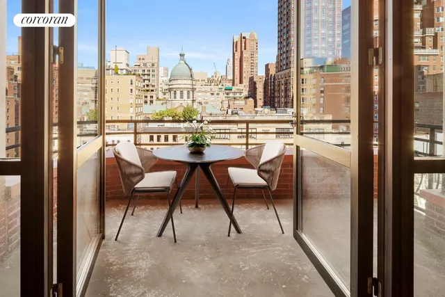 $1,395,000 | 157 East 74th Street, Unit 9B | Lenox Hill