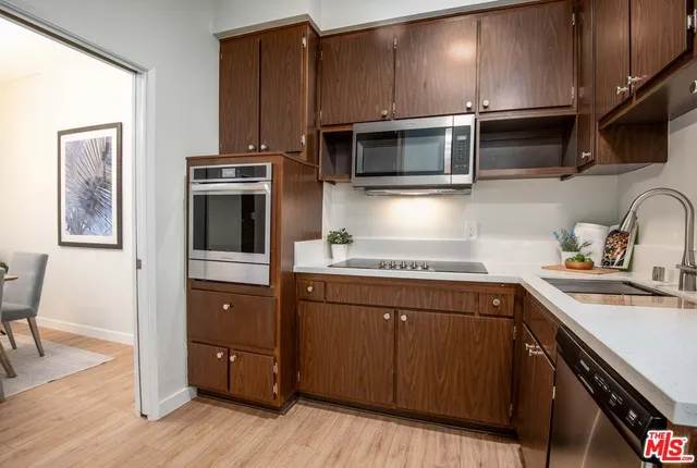 $510,000 | 6150 Buckingham Parkway, Unit 107, Culver City, CA 90230