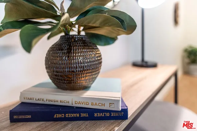 $510,000 | 6150 Buckingham Parkway, Unit 107, Culver City, CA 90230