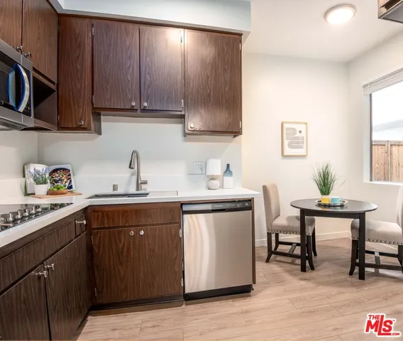 $510,000 | 6150 Buckingham Parkway, Unit 107, Culver City, CA 90230