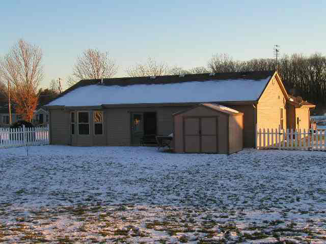 3300 West Quiet Road Albion, IN 46701 - Photo 2 of 7 Gallery Image 2