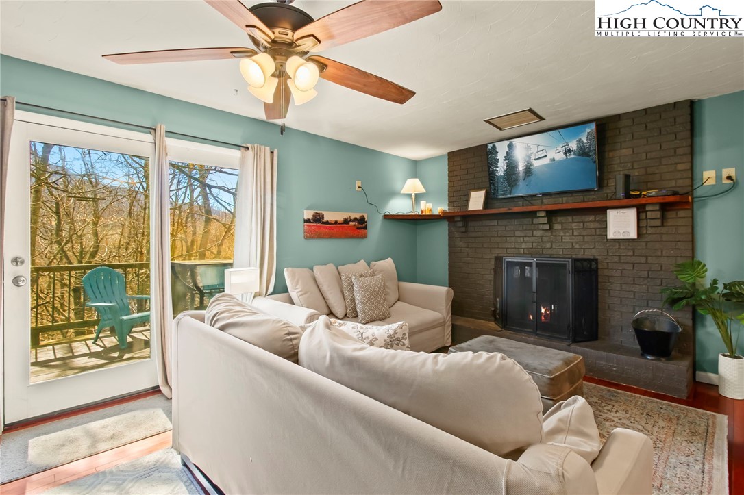 509 7 Devils Road Banner Elk, NC 28604 - Photo 12 of 39 Gallery Image 12