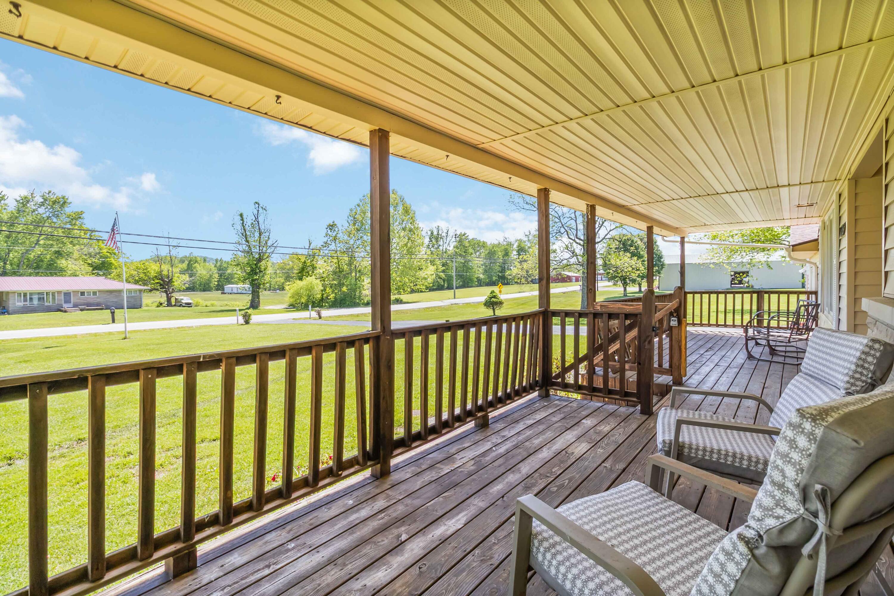 6362 East Laurel Road London, KY 40741 - Photo 4 of 54 005