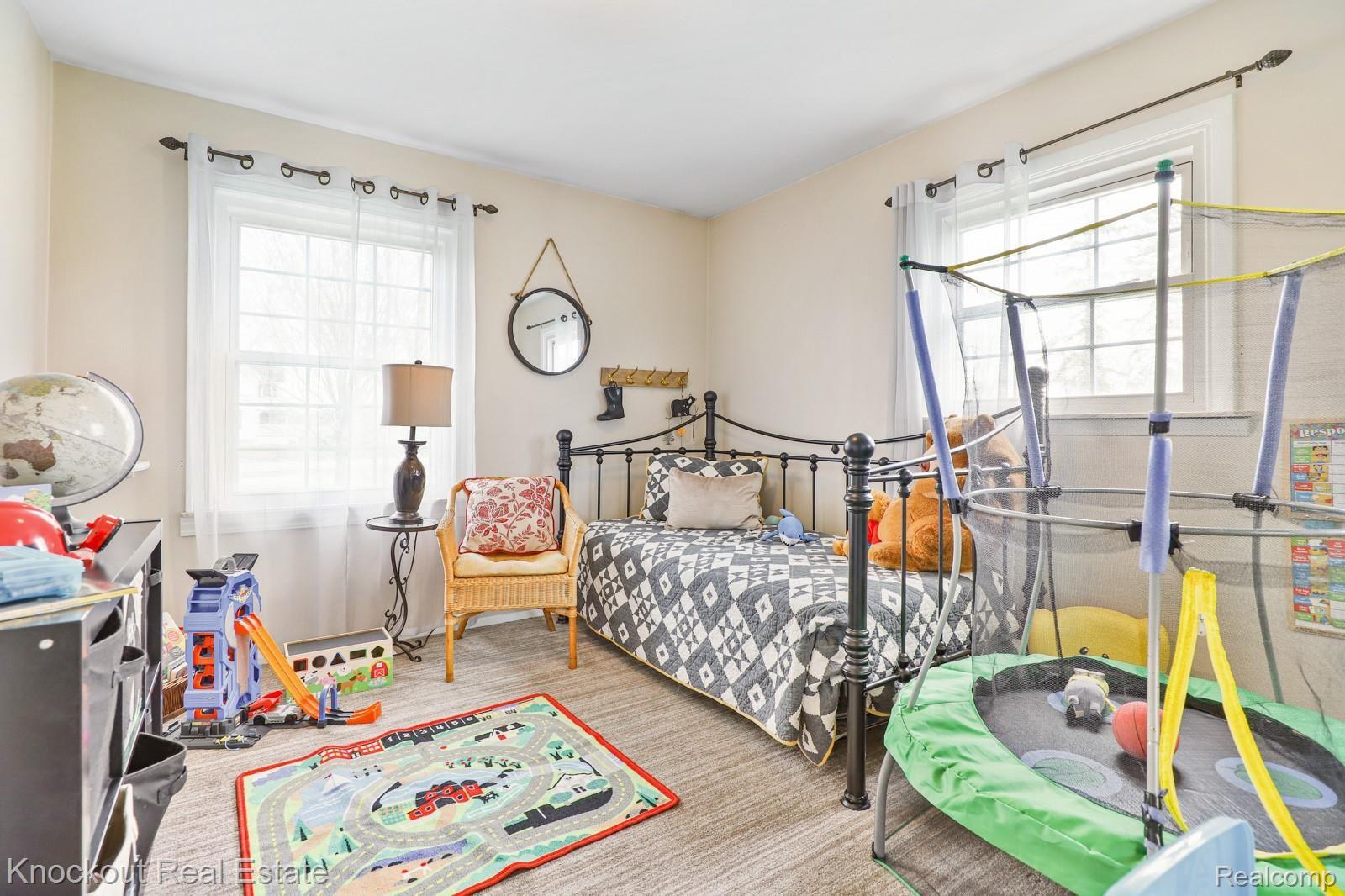 7074 East Pierson Road Davison, MI 48423 - Photo 28 of 50 7074 E Pierson Davison-31.jpg