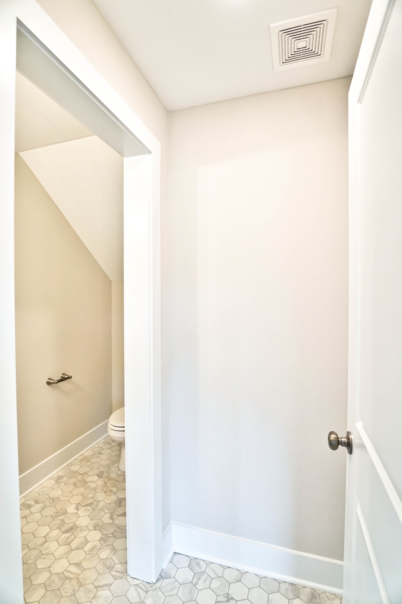 615 Vrabel Road Murfreesboro, TN 37130 - Photo 10 of 17 Half bath off dining area.