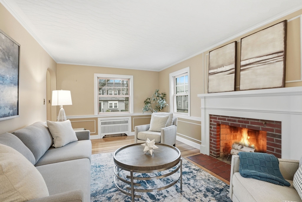 52 Hurlcroft Road Milton, MA 02186 - Photo 2 of 41