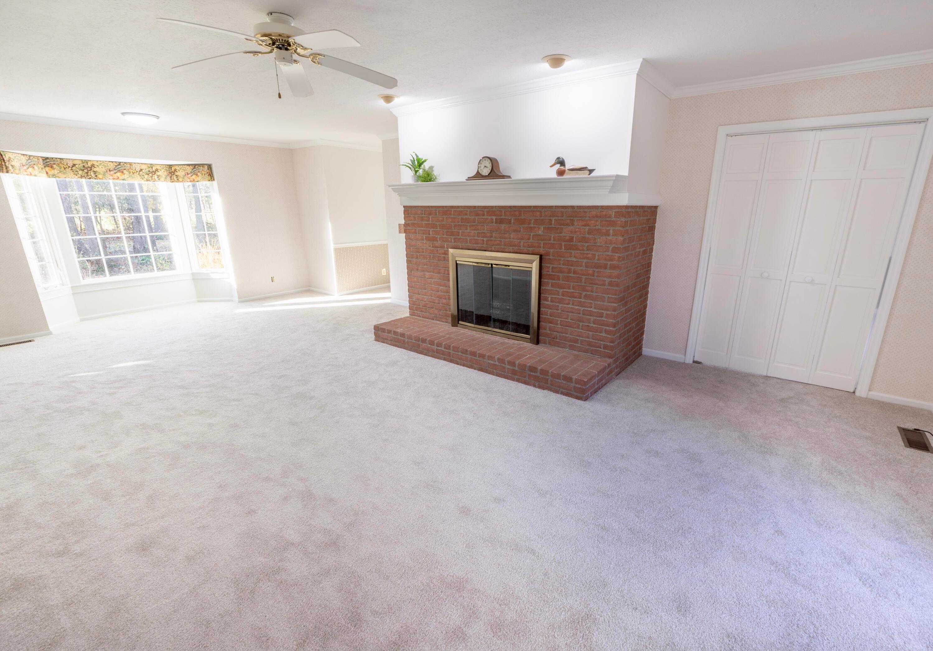 3880 Fry Road Ostrander, OH 43061 - Photo 29 of 82 Bay window let's in plenty of natural light.