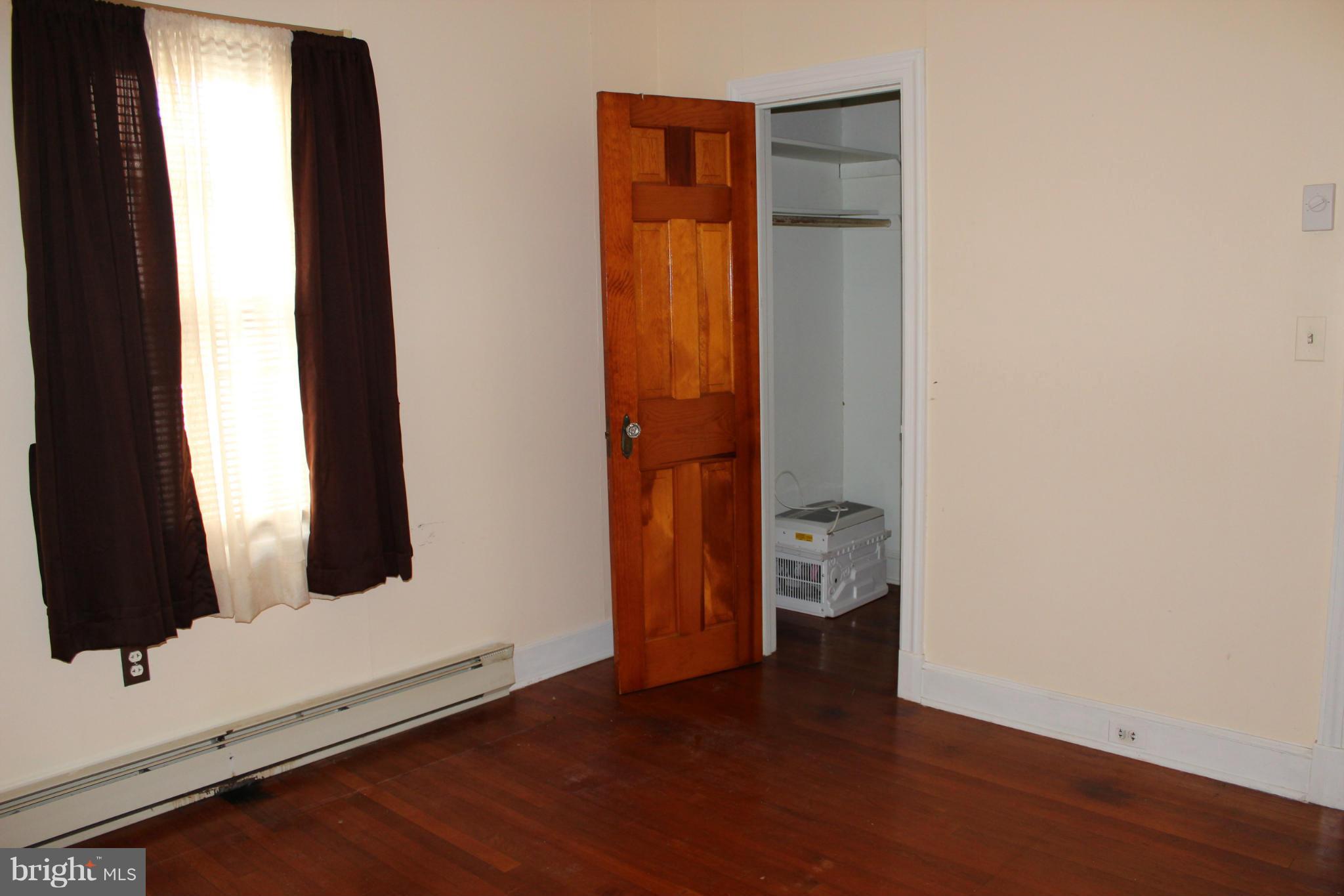215 Killarney Road Cambridge, MD 21613 - Photo 12 of 21 Bedroom
