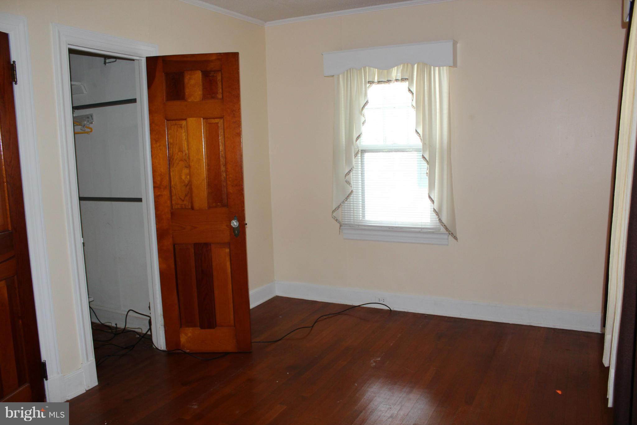215 Killarney Road Cambridge, MD 21613 - Photo 14 of 21 Bedroom