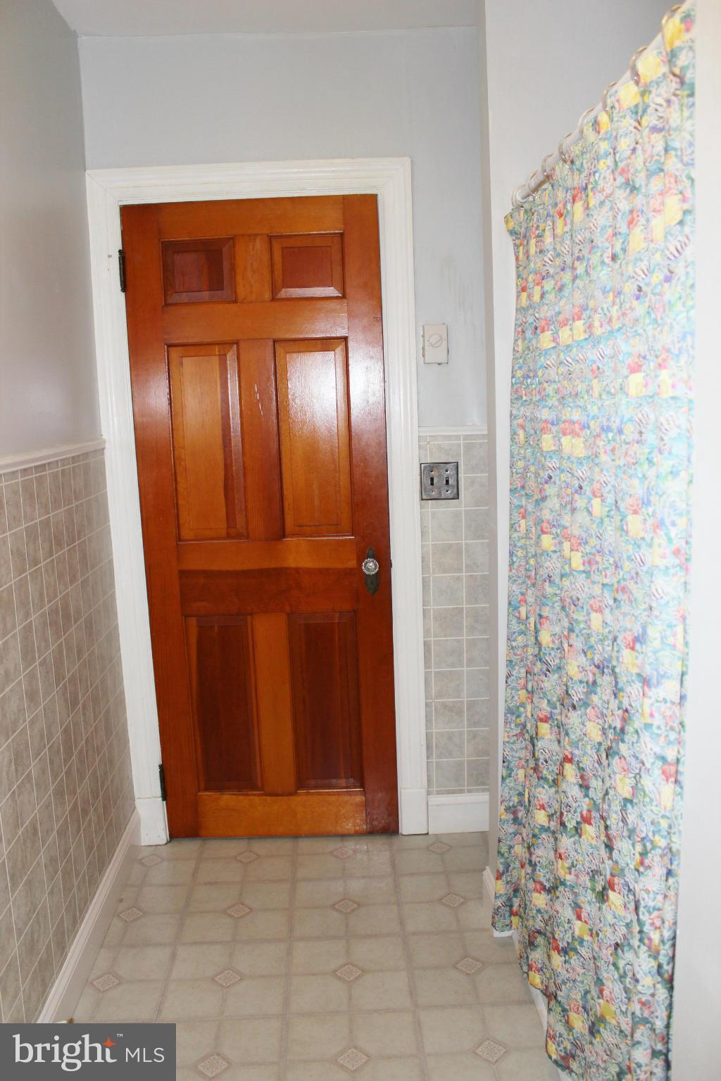 215 Killarney Road Cambridge, MD 21613 - Photo 18 of 21 Bath