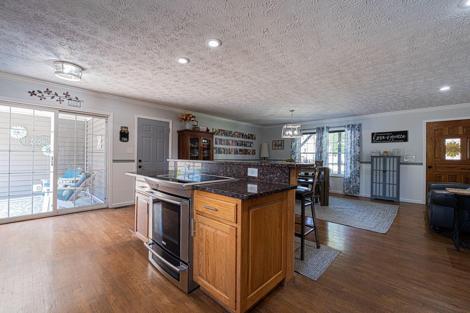 12499 Cleo Road Orient, OH 43146 - Photo 17 of 56 16-web-or-mls-Erica Robinson - 12499 Cle