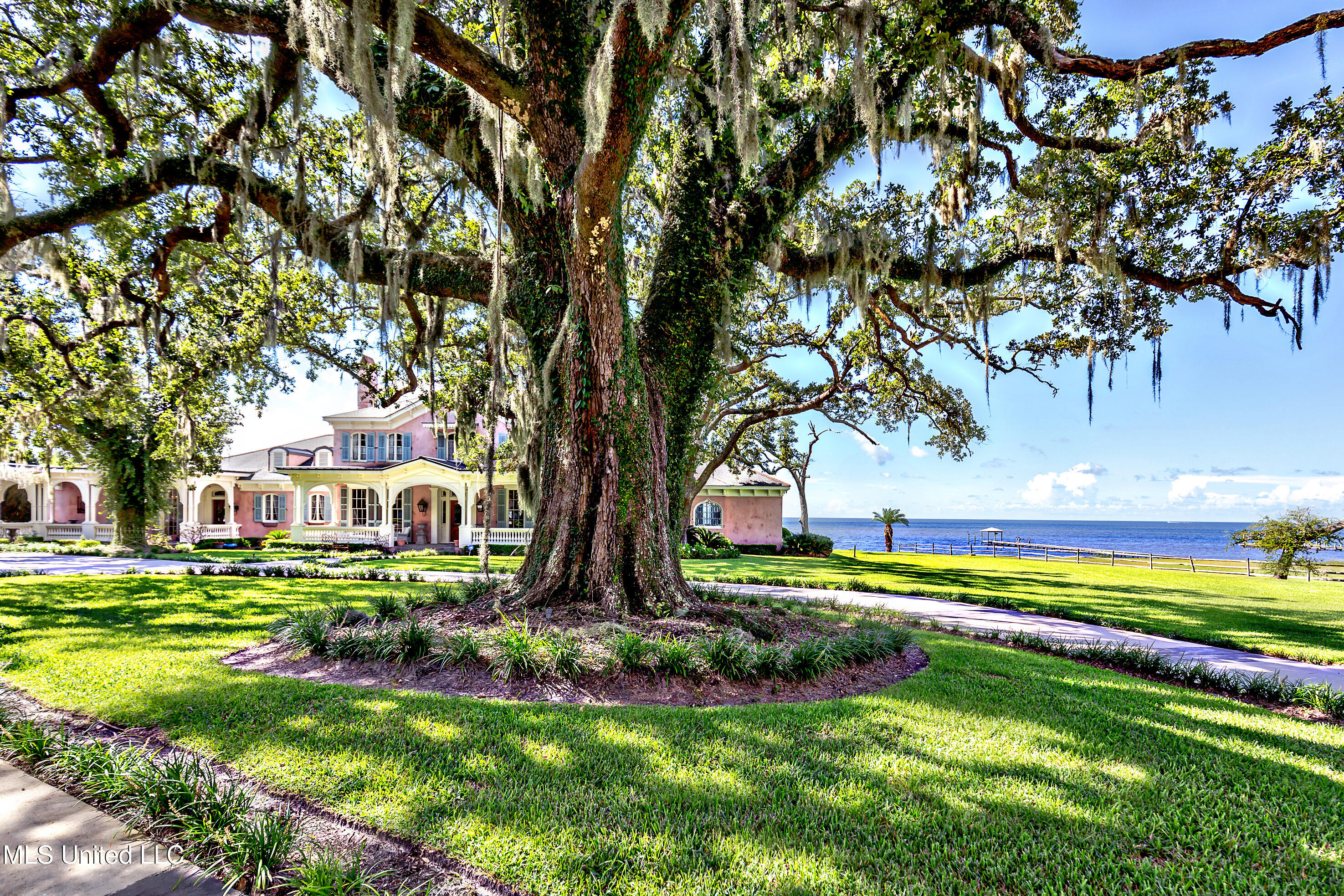 9783 Pointe Aux Chenes Road Ocean Springs, MS 39564 - Photo 164 of 189 IMG_6054