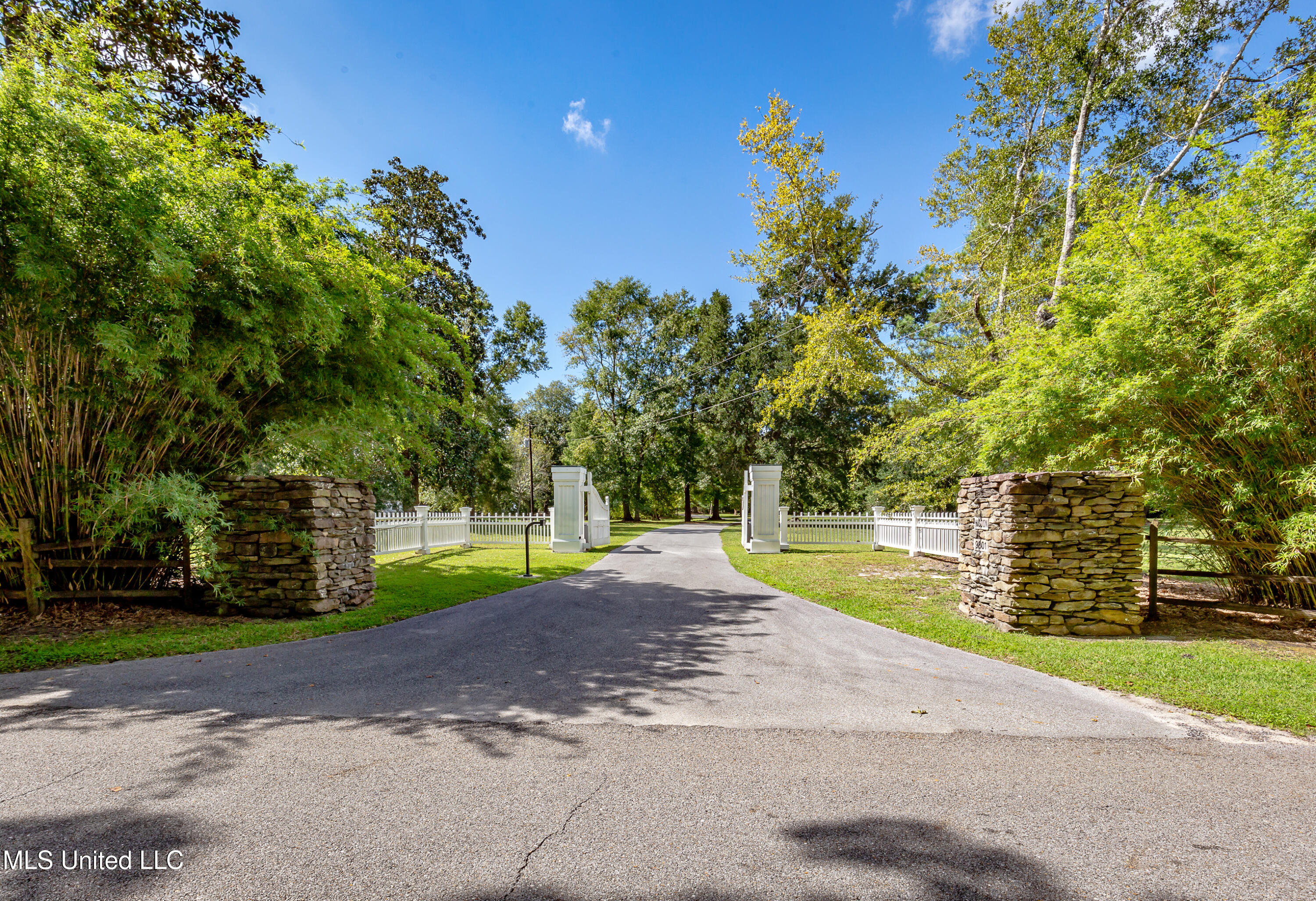 9783 Pointe Aux Chenes Road Ocean Springs, MS 39564 - Photo 166 of 189 IMG_6087