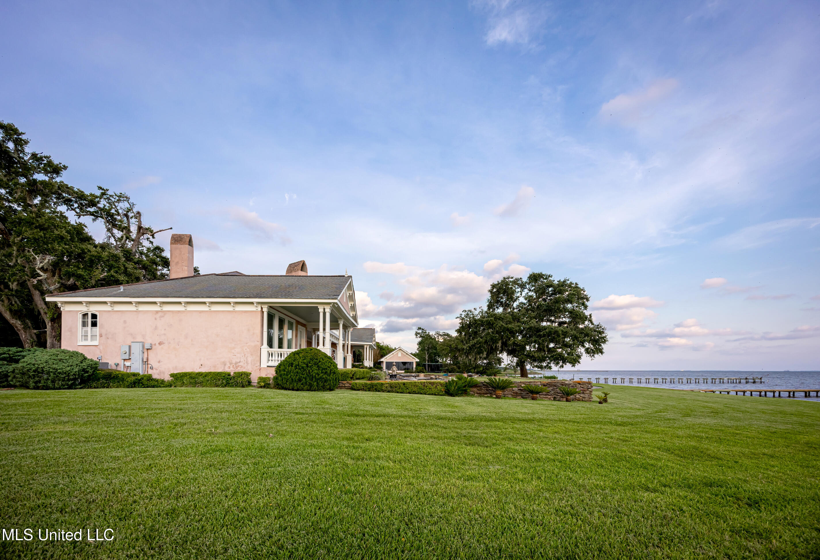 9783 Pointe Aux Chenes Road Ocean Springs, MS 39564 - Photo 173 of 189 5F5A5745