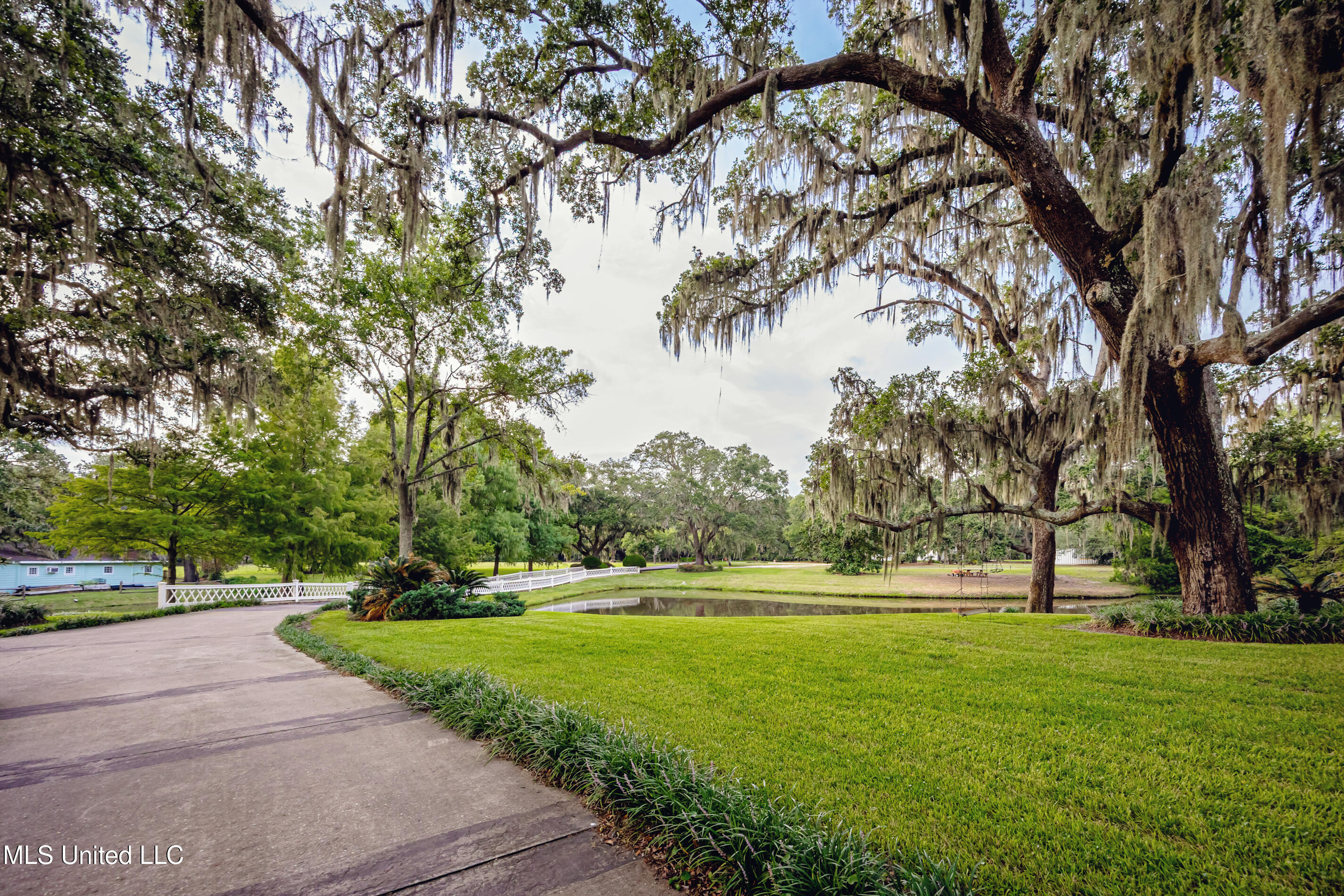 9783 Pointe Aux Chenes Road Ocean Springs, MS 39564 - Photo 175 of 189 5F5A5760