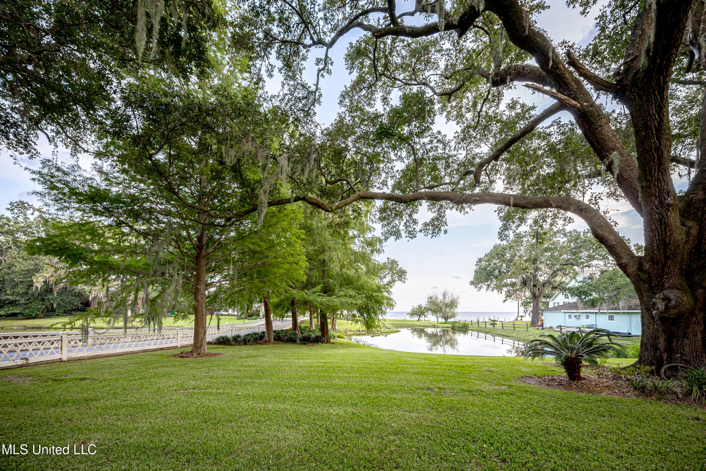 9783 Pointe Aux Chenes Road Ocean Springs, MS 39564 - Photo 22 of 189 5F5A5784