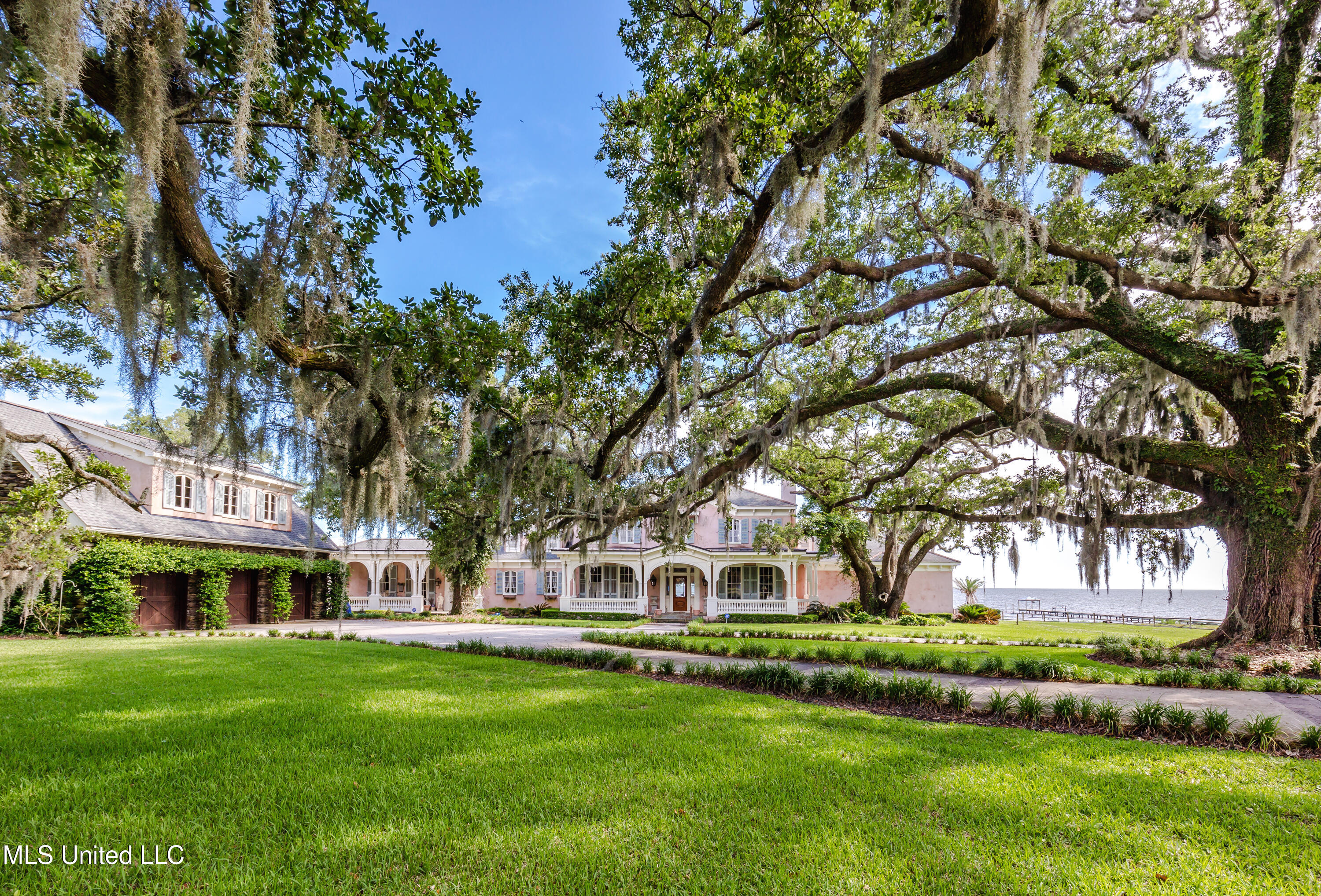 9783 Pointe Aux Chenes Road Ocean Springs, MS 39564 - Photo 27 of 189 IMG_3279 2