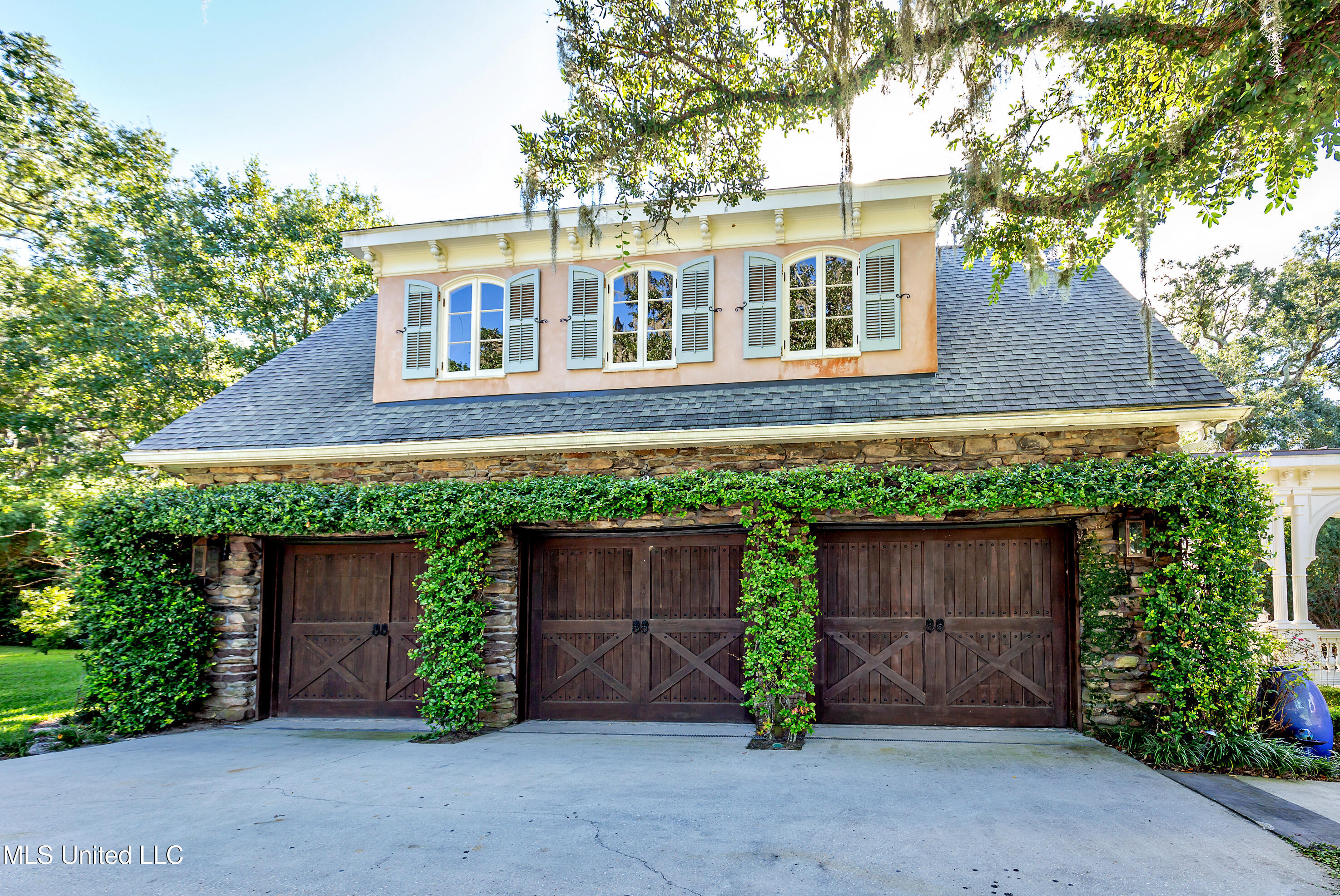 9783 Pointe Aux Chenes Road Ocean Springs, MS 39564 - Photo 33 of 189 IMG_5735