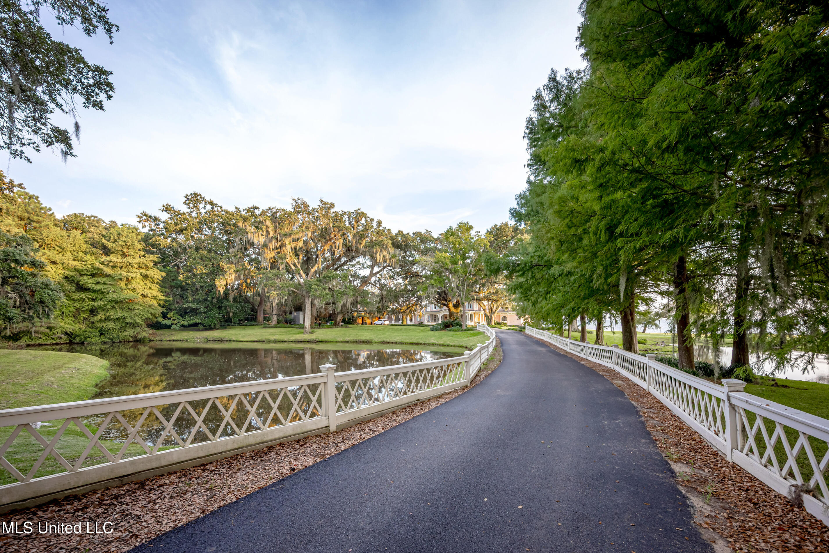 9783 Pointe Aux Chenes Road Ocean Springs, MS 39564 - Photo 9 of 189 5F5A5667