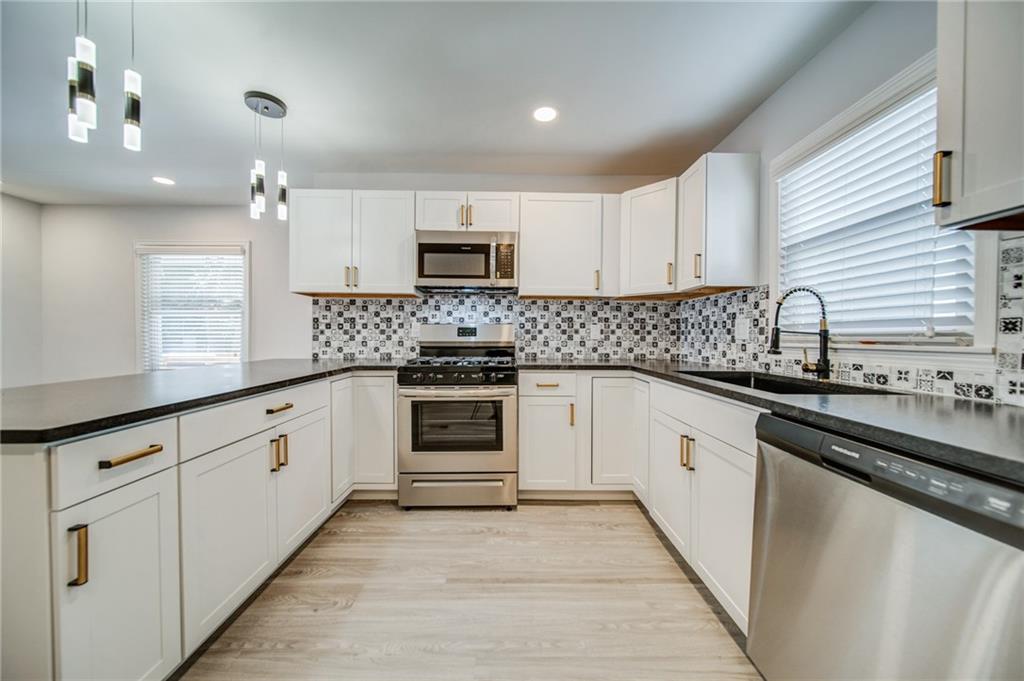 1565 Ocala Avenue Southwest Atlanta, GA 30311 - Photo 8 of 26