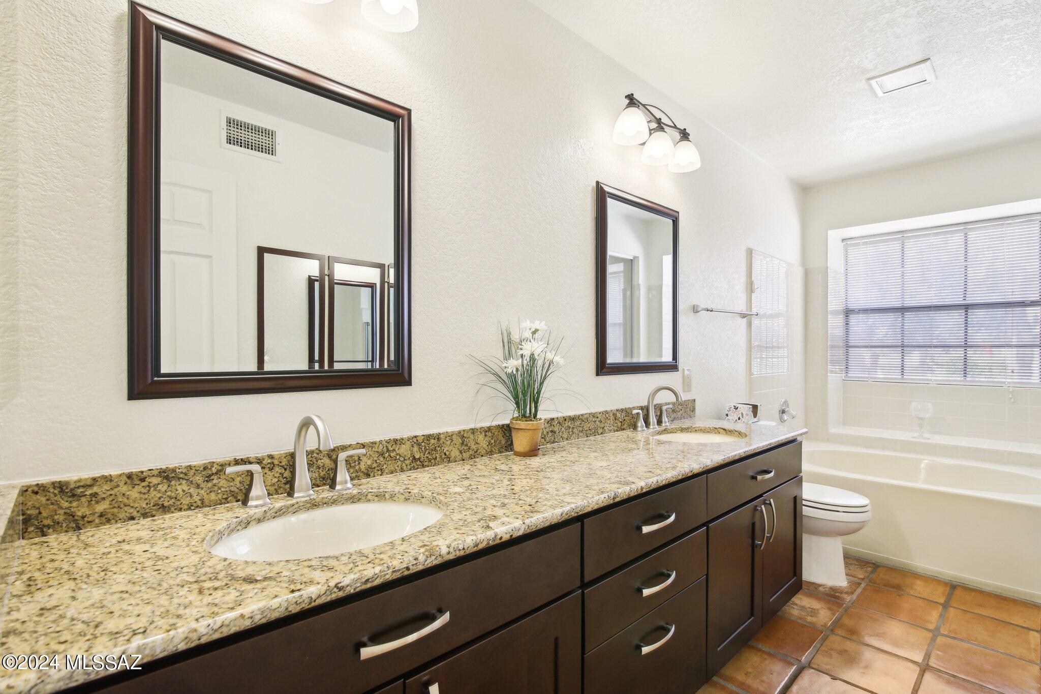 4649 West Lessing Lane Tucson, AZ 85742 - Photo 16 of 49