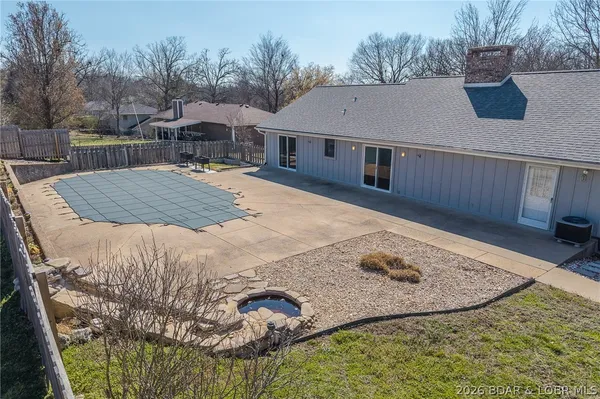 $425,000 | 89 Primrose Lane, Camdenton, MO 65020