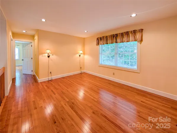 $559,000 | 355 Rosewood Lane, Burnsville, NC 28714