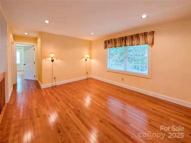 $599,000 | 355 Rosewood Lane, Burnsville, NC 28714