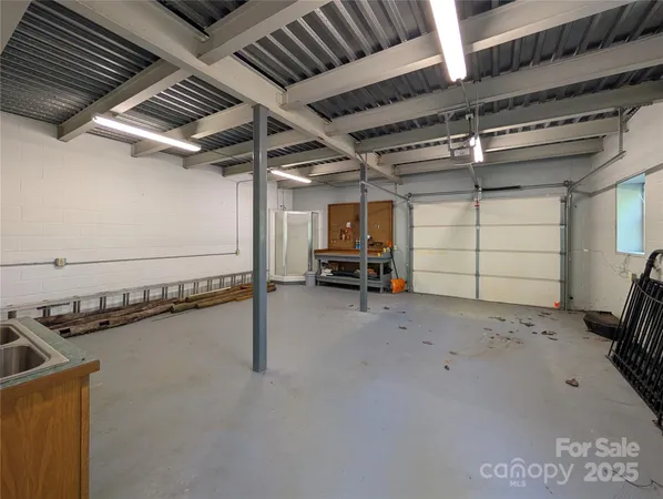 $559,000 | 355 Rosewood Lane, Burnsville, NC 28714