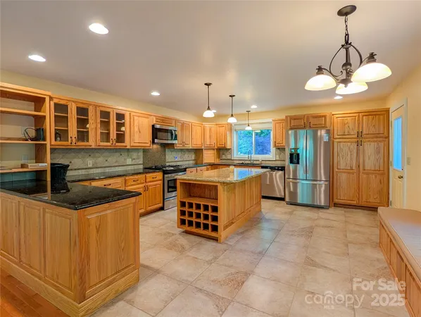 $559,000 | 355 Rosewood Lane, Burnsville, NC 28714