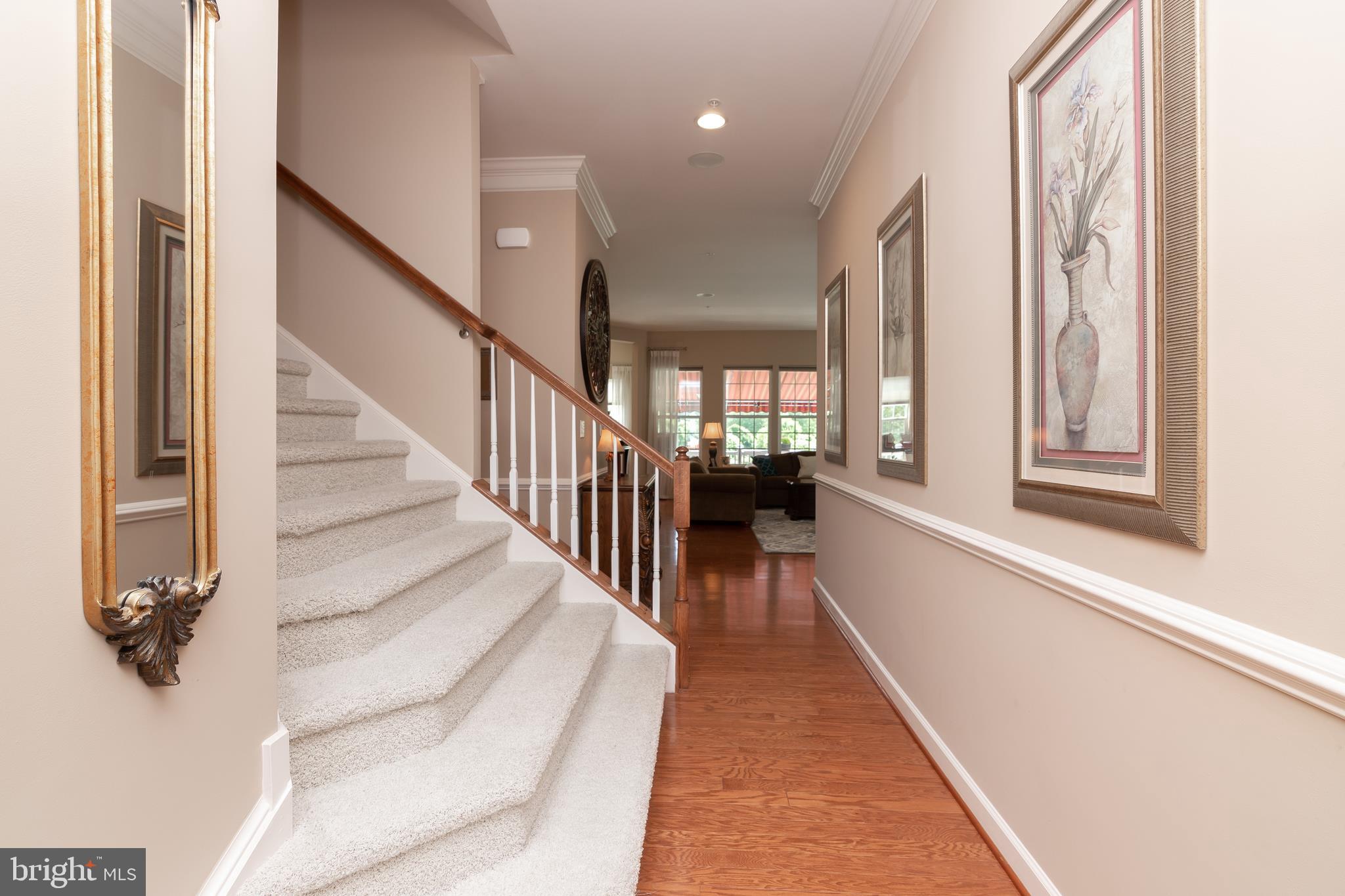 7 Strand Road Avondale, PA 19311 - Photo 4 of 39 Entry Foyer