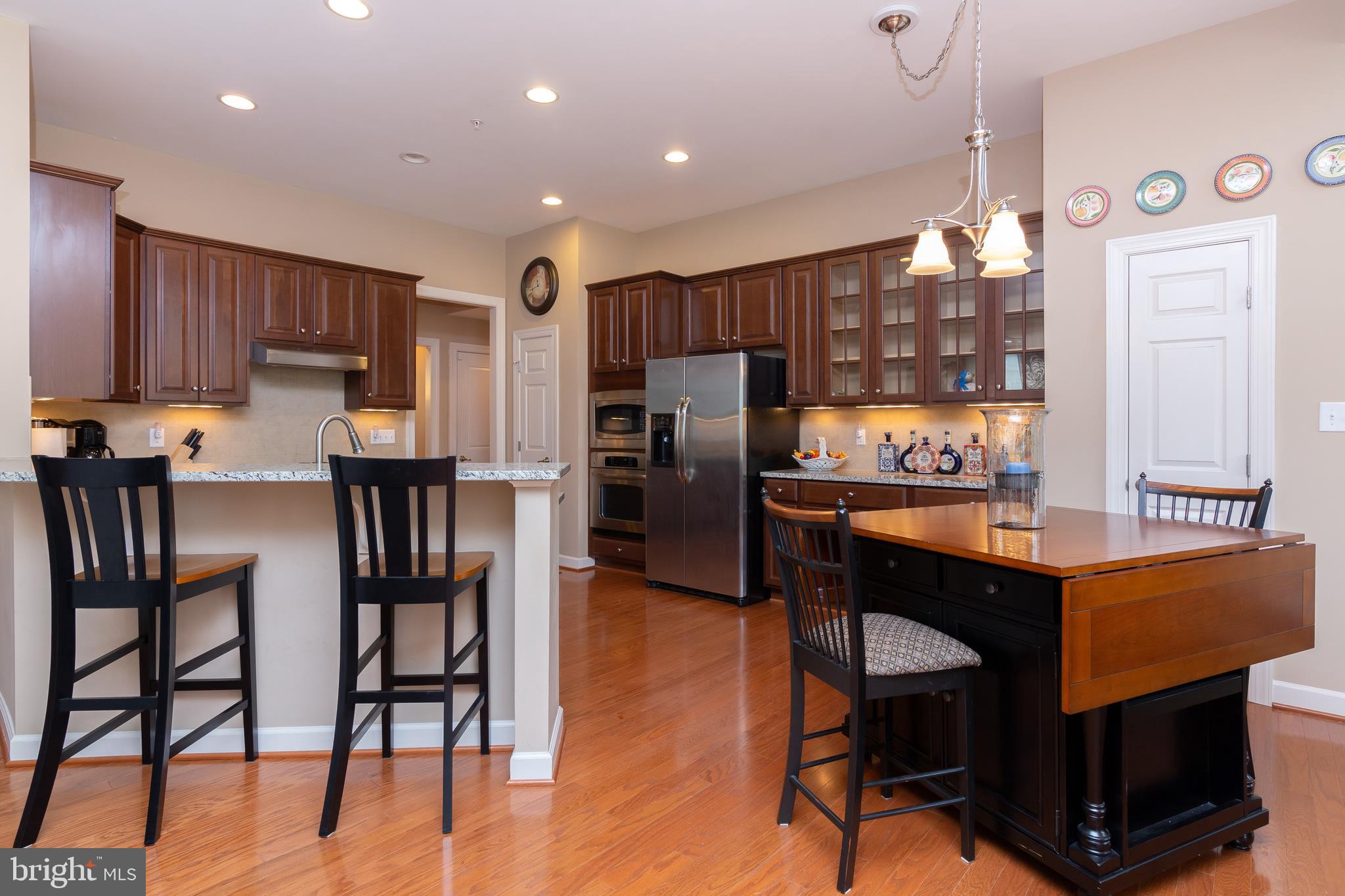 7 Strand Road Avondale, PA 19311 - Photo 8 of 39 Gourmet Kitchen with Granite Breakfast Bar