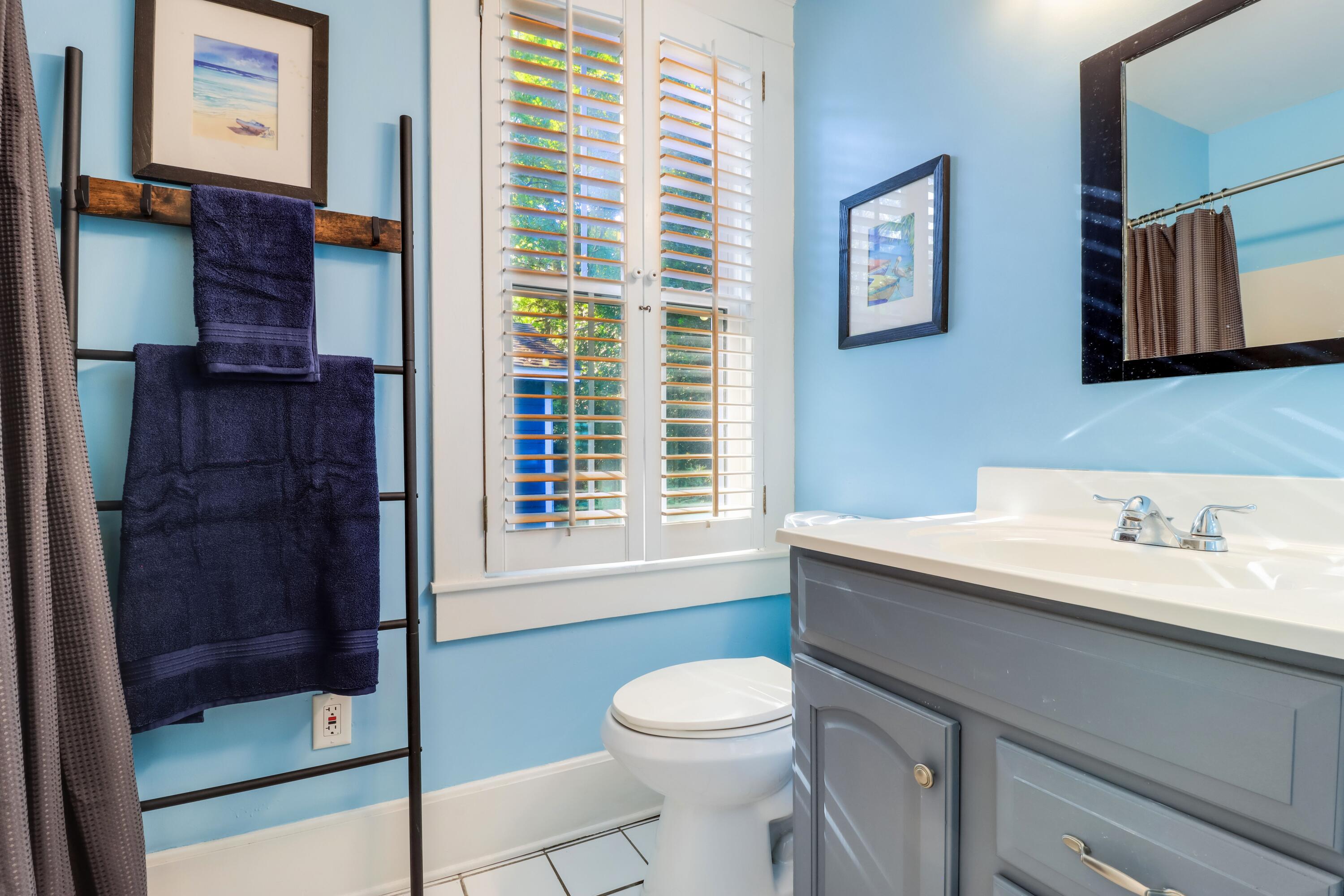 11 Apollo Road Charleston, SC 29407 - Photo 18 of 32 Master Bath
