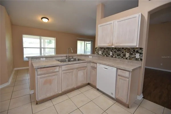 $2,250 | 13 Sergeant Court, Palm Coast, FL 32164