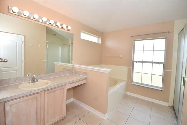 $2,250 | 13 Sergeant Court, Palm Coast, FL 32164